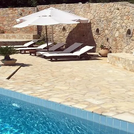 Semesterbostad Vip House On The Hill 2 Epidaurus